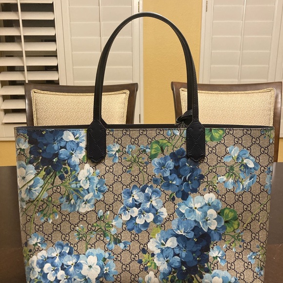 New Gucci Blooms GG Reversible Tote Bag Large - Picture 7 of 11
